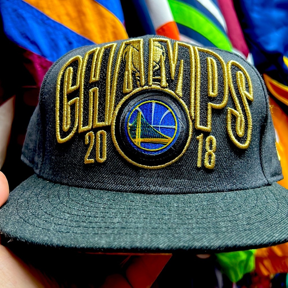 2018 GOLDEN STATE WARRIORS CHAMPS NEW ERA HAT NEW